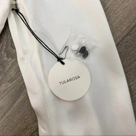 Revolve Tularosa Malia Mini Dress Shift Ivory Neck Tie Ruffle flare Sleeve XS - Picture 13 of 16